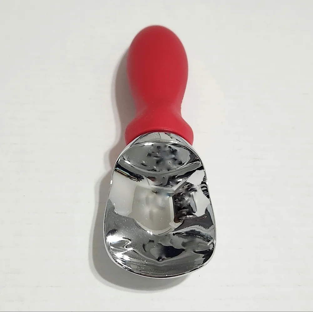 Spring Chef Ice Cream Scoop with Soft Grip Handle